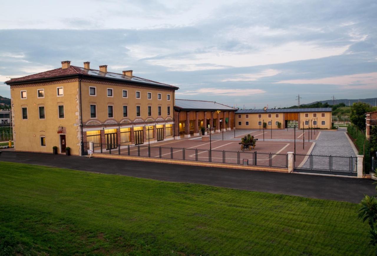 Fracanzana Hotel Montebello Vicentino Екстериор снимка